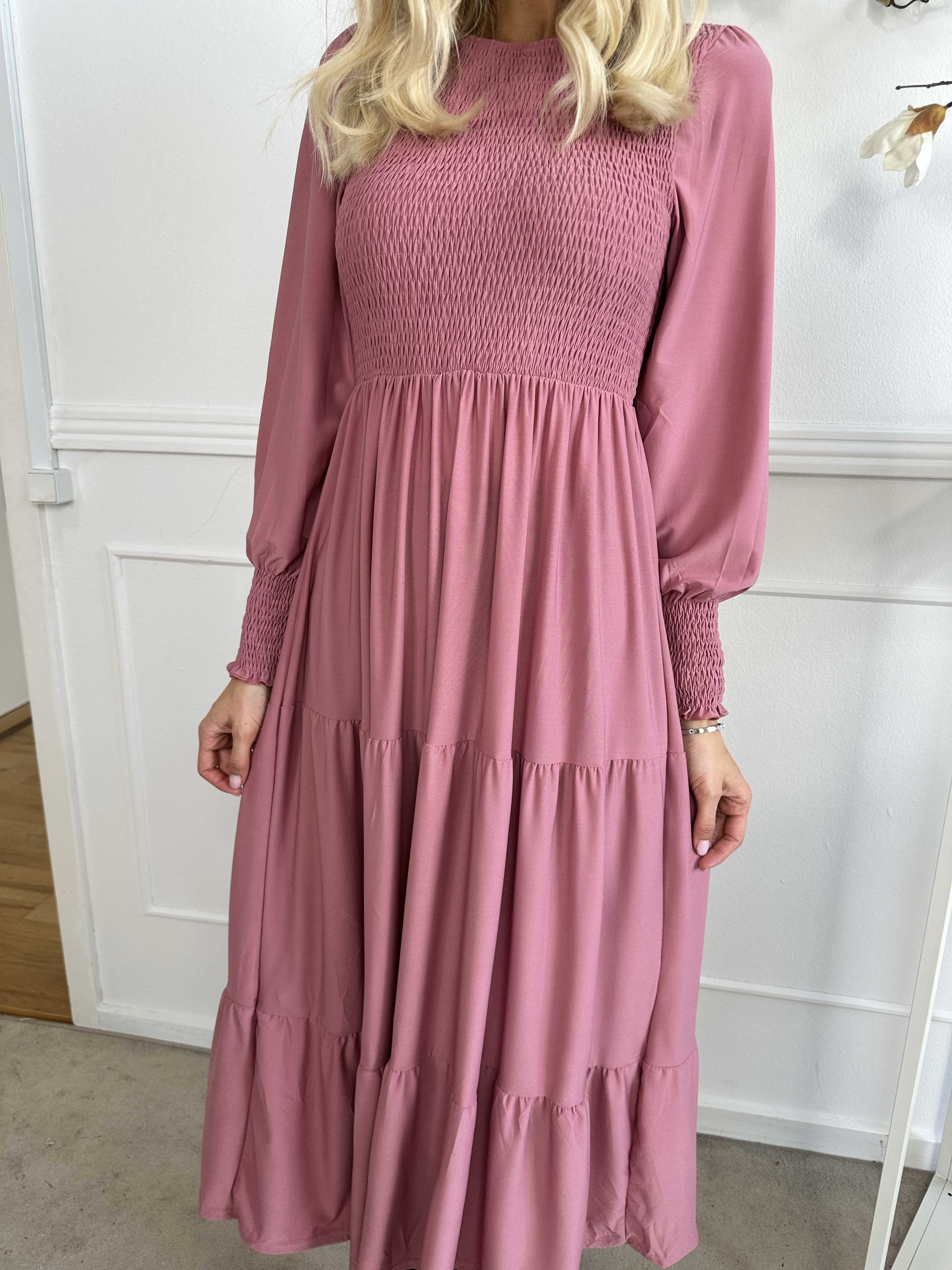 Kelly Long - Stretchklänning med smock över bröstet